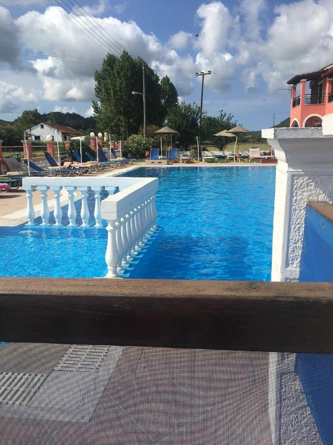 Ektor Apartments @Swimming Pool Sidari Exterior foto